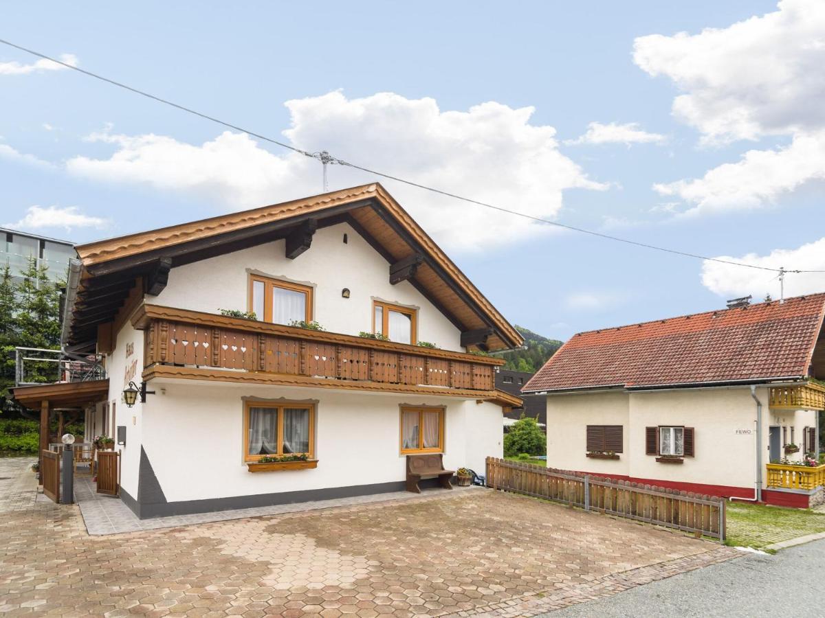 Apartment In Tr Polach Carinthia With Pool Tropolach Bagian luar foto