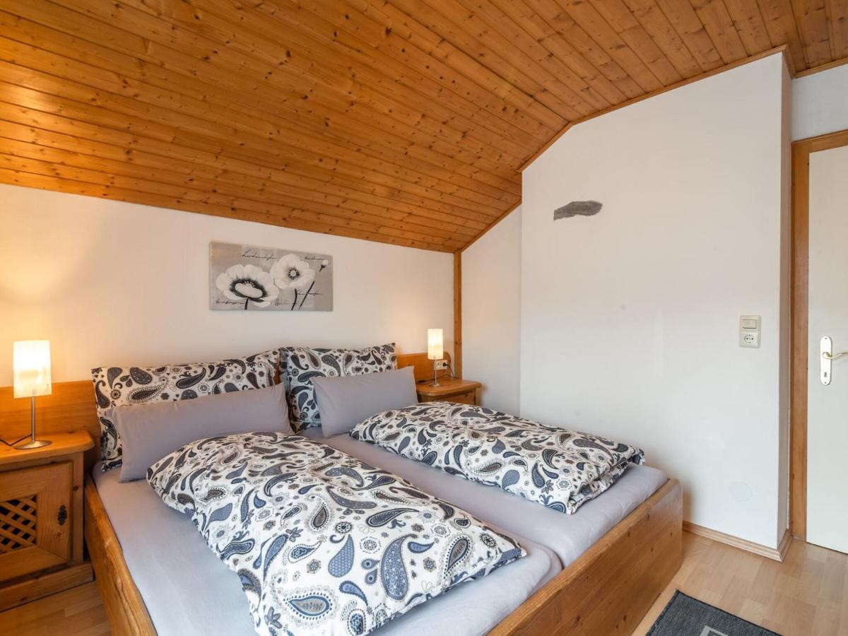 Apartment In Tr Polach Carinthia With Pool Tropolach Bagian luar foto