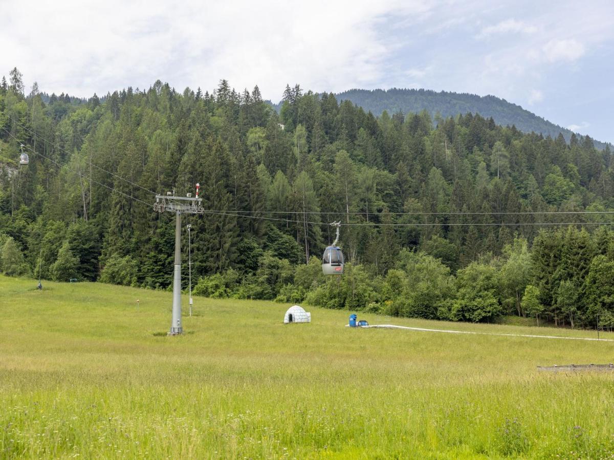 Apartment In Tr Polach Carinthia With Pool Tropolach Bagian luar foto